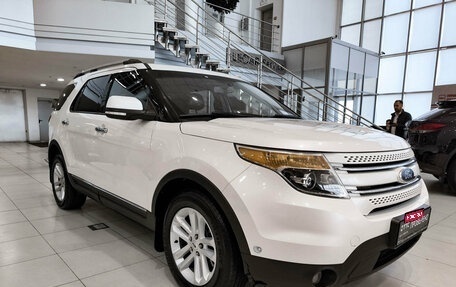 Ford Explorer VI, 2013 год, 1 450 000 рублей, 3 фотография