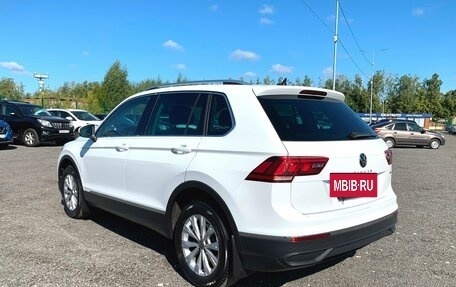 Volkswagen Tiguan II, 2021 год, 3 335 600 рублей, 3 фотография