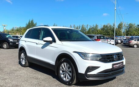 Volkswagen Tiguan II, 2021 год, 3 335 600 рублей, 9 фотография