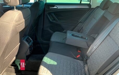 Volkswagen Tiguan II, 2021 год, 3 335 600 рублей, 26 фотография