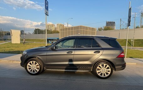 Mercedes-Benz M-Класс, 2013 год, 2 100 000 рублей, 2 фотография
