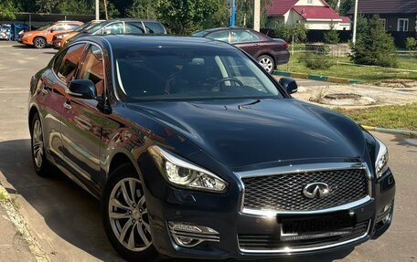 Infiniti Q70 I, 2016 год, 2 700 000 рублей, 2 фотография
