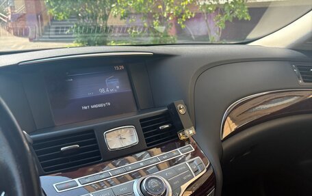 Infiniti Q70 I, 2016 год, 2 700 000 рублей, 10 фотография