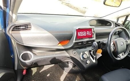 Toyota Sienta II, 2017 год, 1 220 000 рублей, 12 фотография