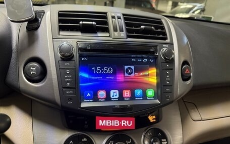 Toyota RAV4, 2006 год, 1 090 000 рублей, 13 фотография