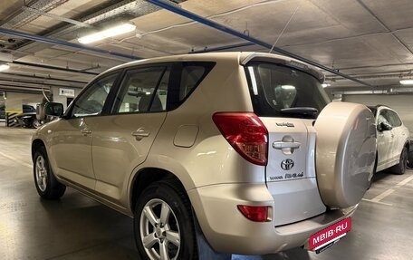 Toyota RAV4, 2006 год, 1 090 000 рублей, 7 фотография