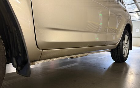 Toyota RAV4, 2006 год, 1 090 000 рублей, 25 фотография
