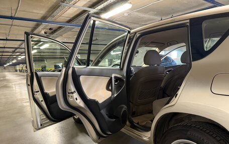 Toyota RAV4, 2006 год, 1 090 000 рублей, 20 фотография
