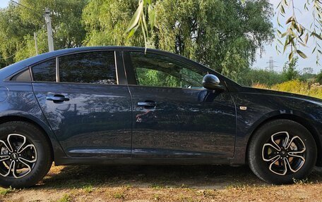 Chevrolet Cruze II, 2011 год, 850 000 рублей, 5 фотография
