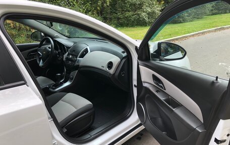 Chevrolet Cruze II, 2013 год, 665 000 рублей, 25 фотография
