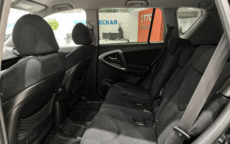 Toyota RAV4, 2006 год, 1 050 000 рублей, 15 фотография