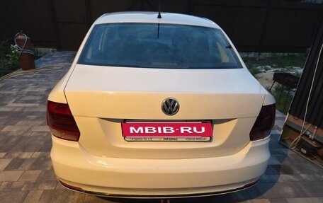Volkswagen Polo VI (EU Market), 2016 год, 760 000 рублей, 3 фотография