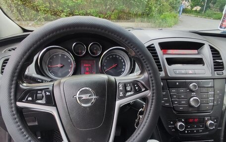 Opel Insignia II рестайлинг, 2011 год, 550 000 рублей, 10 фотография