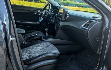 KIA cee'd III, 2018 год, 1 700 000 рублей, 7 фотография