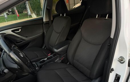 Hyundai Elantra V, 2015 год, 1 050 000 рублей, 12 фотография
