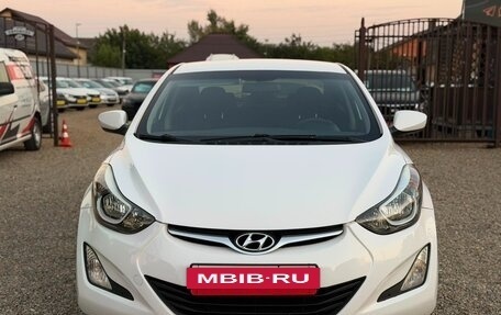 Hyundai Elantra V, 2015 год, 1 050 000 рублей, 2 фотография