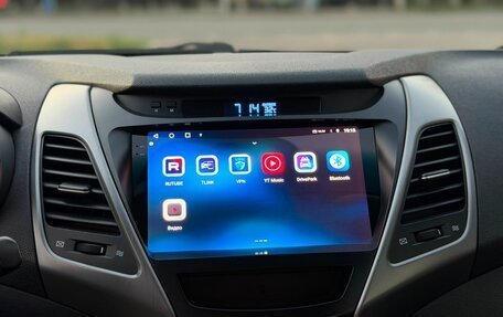 Hyundai Elantra V, 2015 год, 1 050 000 рублей, 20 фотография