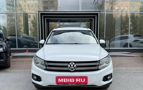 Volkswagen Tiguan I, 2015 год, 1 449 000 рублей, 2 фотография