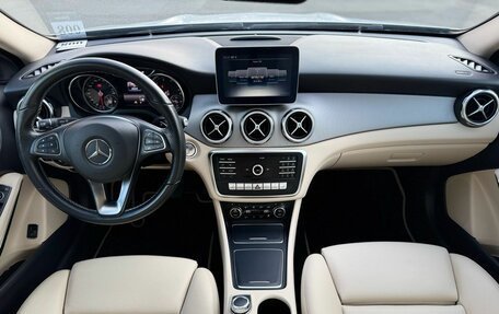 Mercedes-Benz GLA, 2019 год, 2 485 000 рублей, 15 фотография