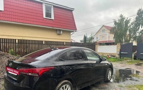 Hyundai Solaris II рестайлинг, 2020 год, 1 300 000 рублей, 6 фотография