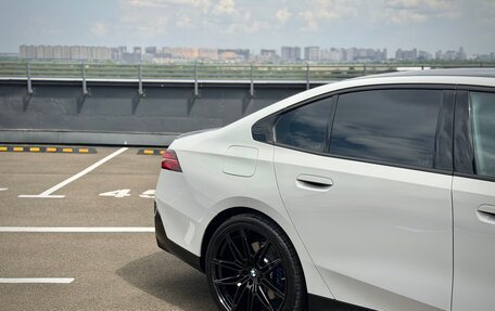 BMW 5 серия, 2025 год, 7 100 000 рублей, 10 фотография
