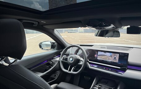 BMW 5 серия, 2025 год, 7 100 000 рублей, 9 фотография