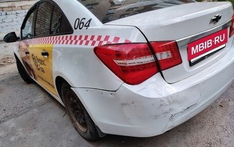 Chevrolet Cruze II, 2012 год, 300 000 рублей, 3 фотография