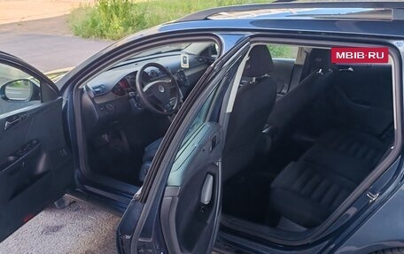 Volkswagen Passat B6, 2007 год, 450 000 рублей, 3 фотография