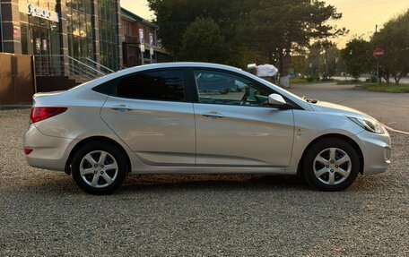Hyundai Solaris II рестайлинг, 2012 год, 740 000 рублей, 7 фотография