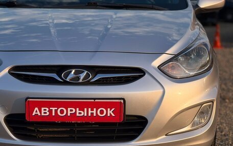 Hyundai Solaris II рестайлинг, 2012 год, 740 000 рублей, 9 фотография