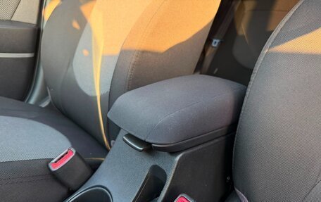 Hyundai Solaris II рестайлинг, 2012 год, 740 000 рублей, 21 фотография