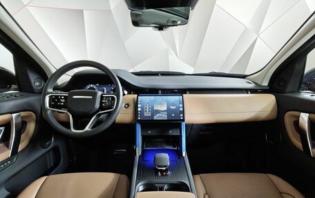 Land Rover Discovery Sport I рестайлинг, 2024 год, 4 900 000 рублей, 13 фотография