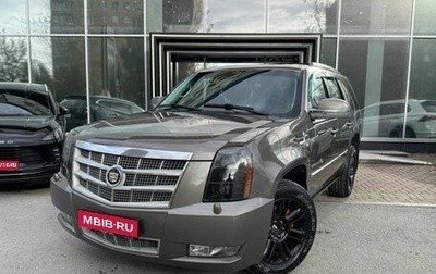 Cadillac Escalade III, 2013 год, 1 899 000 рублей, 1 фотография