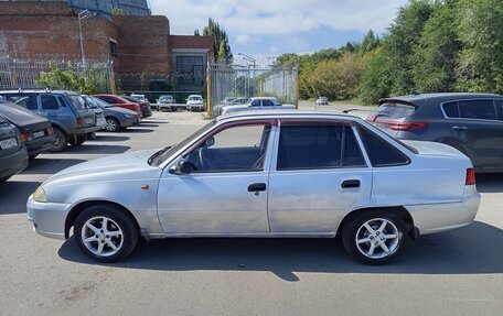 Daewoo Nexia I рестайлинг, 2011 год, 100 000 рублей, 2 фотография