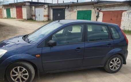 Ford Fiesta, 2002 год, 210 000 рублей, 5 фотография