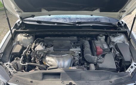Toyota Camry, 2021 год, 3 200 000 рублей, 12 фотография
