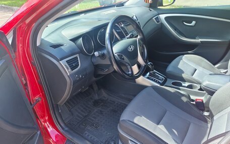 Hyundai i30 II рестайлинг, 2013 год, 1 000 000 рублей, 12 фотография