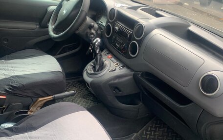Peugeot Partner II рестайлинг 2, 2009 год, 550 000 рублей, 10 фотография