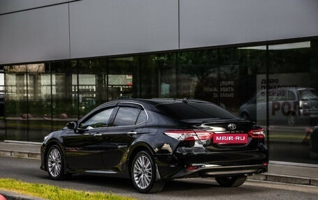 Toyota Camry, 2021 год, 2 699 000 рублей, 8 фотография