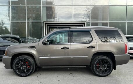 Cadillac Escalade III, 2013 год, 1 899 000 рублей, 6 фотография