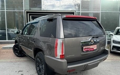 Cadillac Escalade III, 2013 год, 1 899 000 рублей, 5 фотография