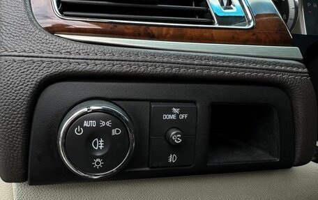 Cadillac Escalade III, 2013 год, 1 899 000 рублей, 16 фотография