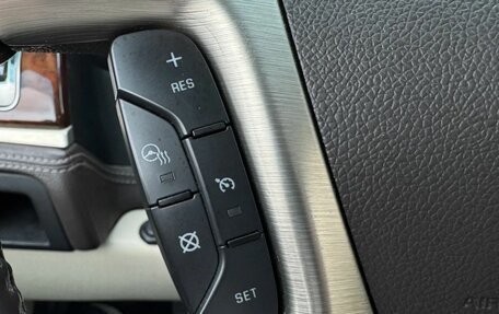 Cadillac Escalade III, 2013 год, 1 899 000 рублей, 20 фотография