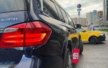 Mercedes-Benz GL-Класс, 2015 год, 3 600 000 рублей, 9 фотография