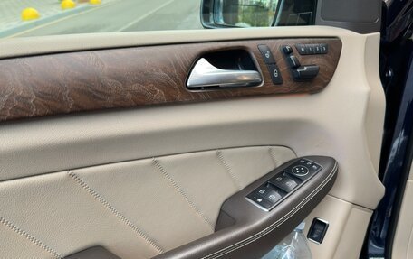 Mercedes-Benz GL-Класс, 2015 год, 3 600 000 рублей, 15 фотография