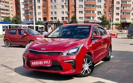 KIA Rio IV, 2017 год, 1 100 000 рублей, 2 фотография