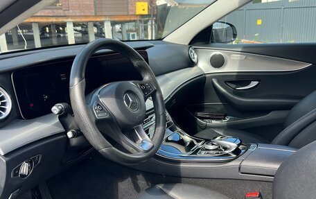 Mercedes-Benz E-Класс, 2017 год, 3 100 000 рублей, 13 фотография