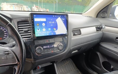 Mitsubishi Outlander III рестайлинг 3, 2016 год, 1 460 000 рублей, 7 фотография