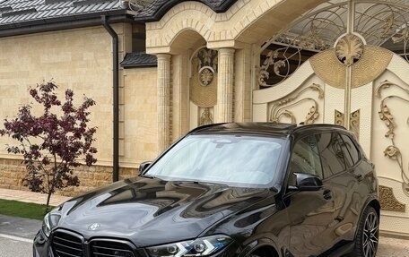 BMW X5, 2022 год, 6 950 000 рублей, 1 фотография