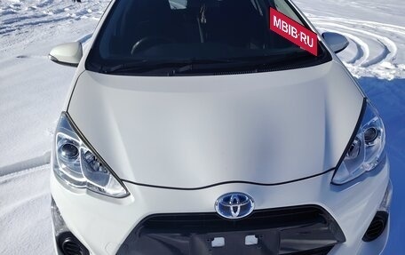 Toyota Aqua I, 2016 год, 1 120 000 рублей, 8 фотография